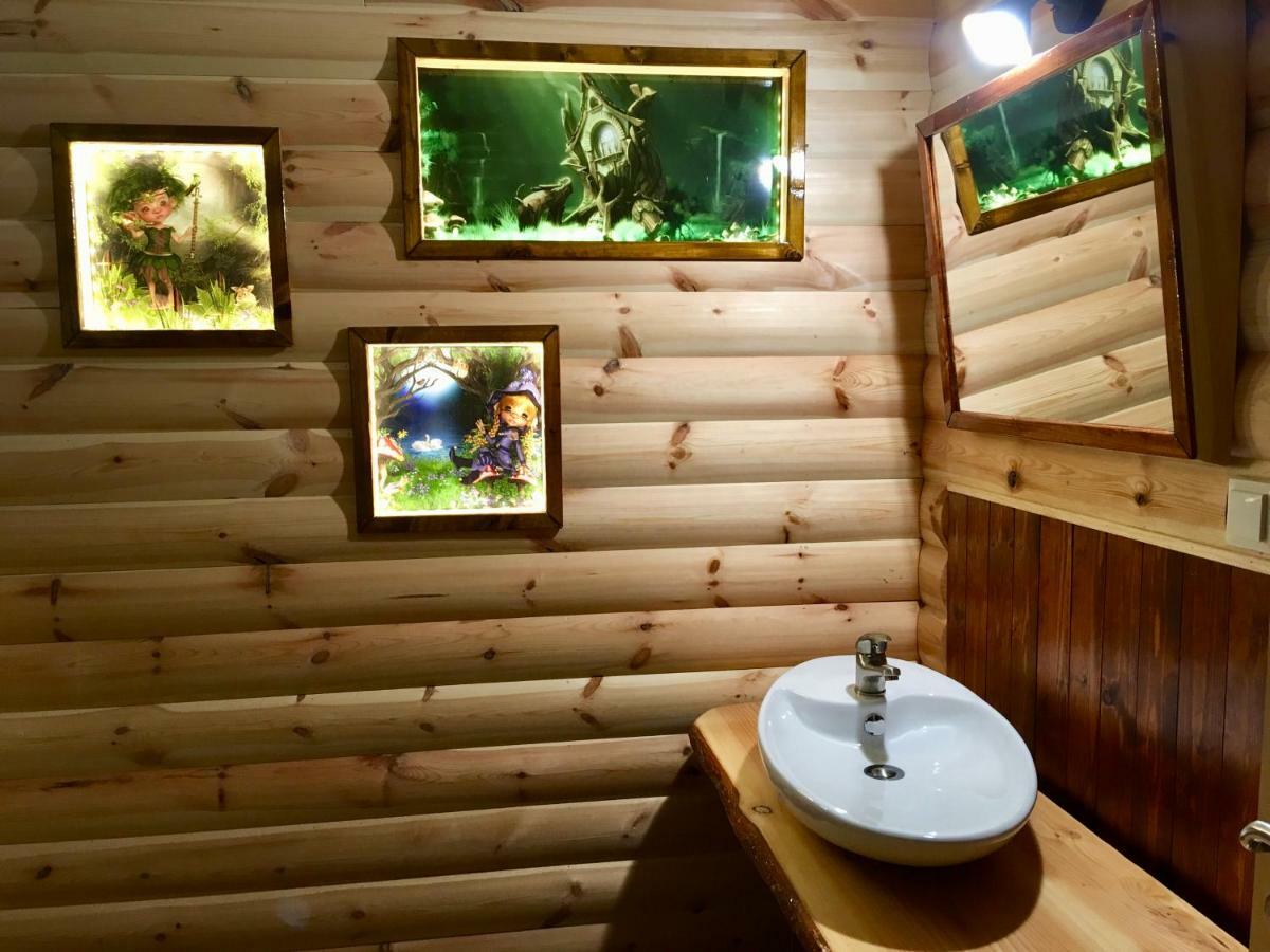 Holzhaus Trollbluemchen Am Wald Und See Neuruppin Exterior photo