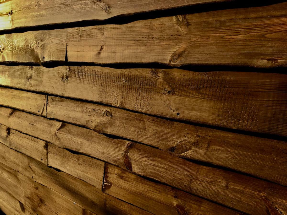 Holzhaus Trollbluemchen Am Wald Und See Neuruppin Exterior photo